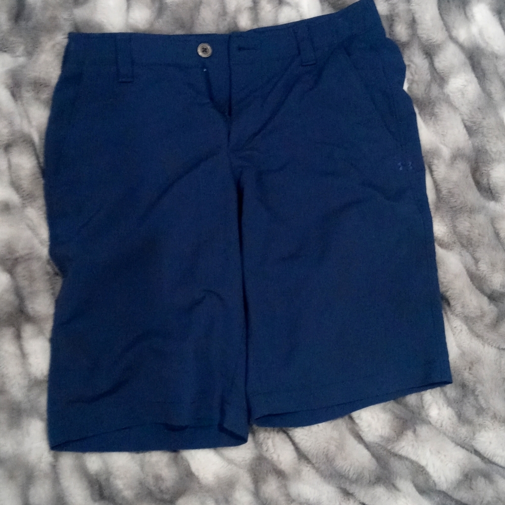 Under Armor mens short color blue navy size 30